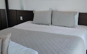 Tropical Executive Flat 905 Suite W Veiw